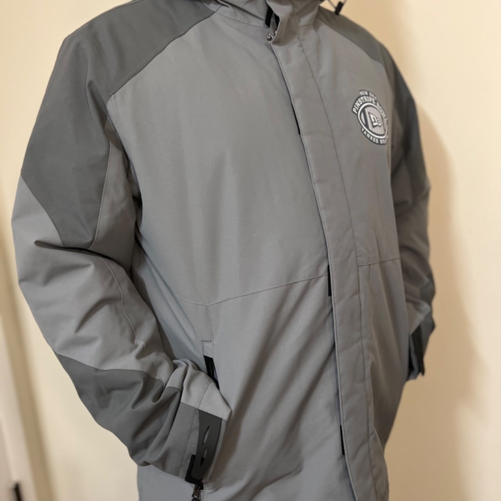 New Era Jacket - Picture 3 of 7
